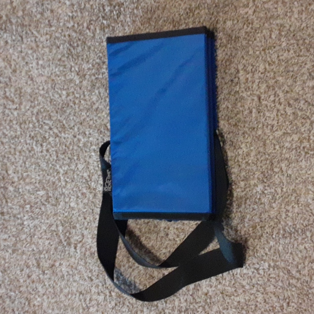 Picnic Time Blue Fold-up Insulated Tote - Picture 4 of 4